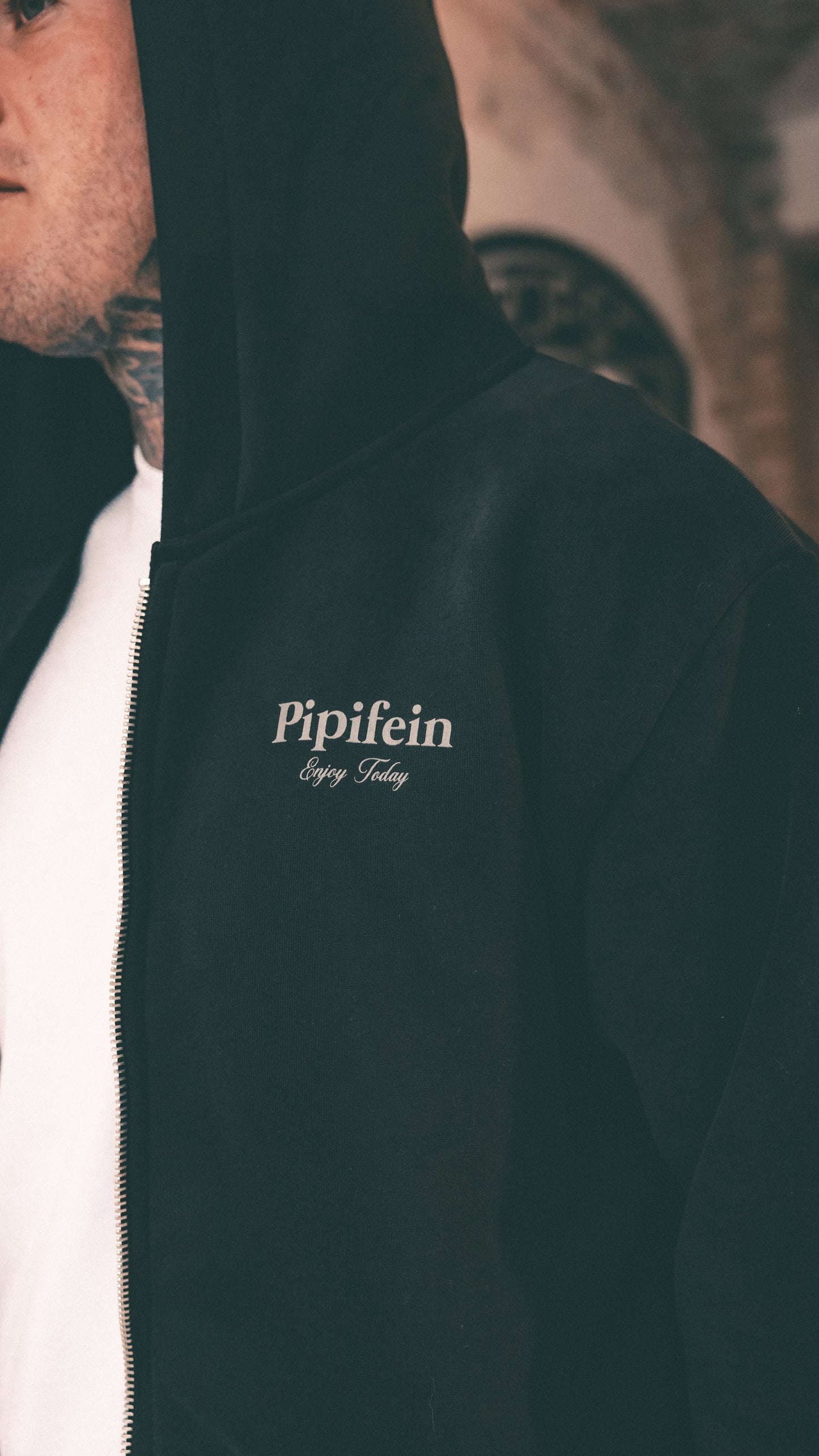 Enjoy Today Zipper black