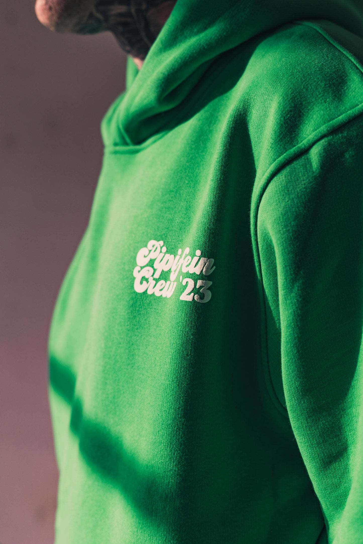 HOODIE "ONLY NEED THE CREW"