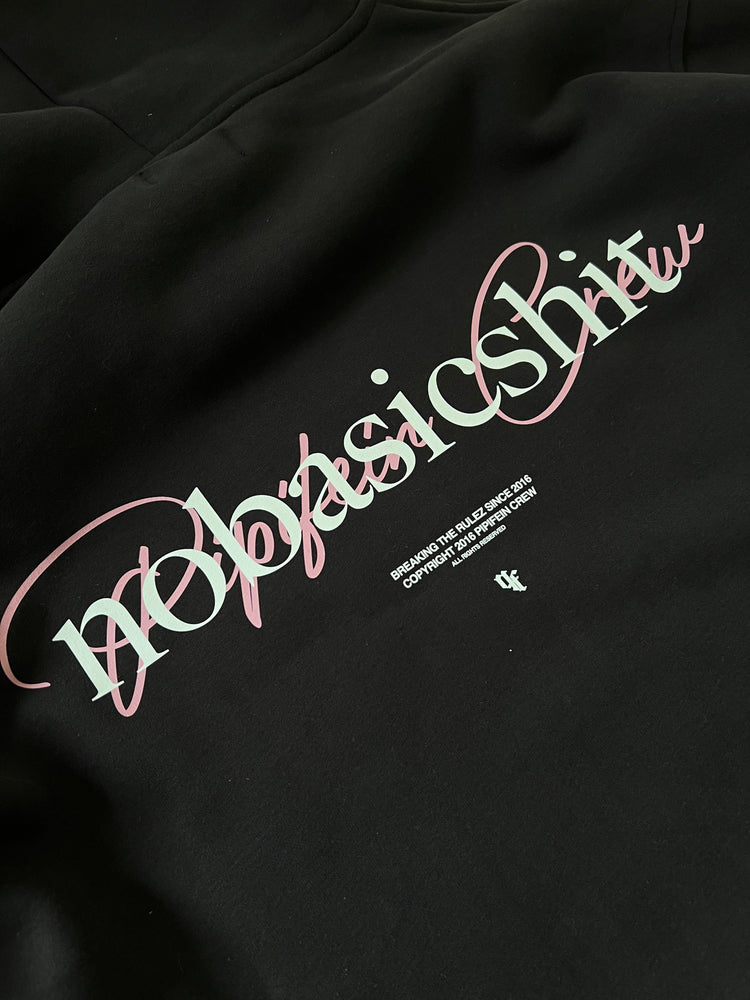 
                  
                    Laden Sie das Bild in den Galerie-Viewer, LIMITED HOODIE
                  
                
