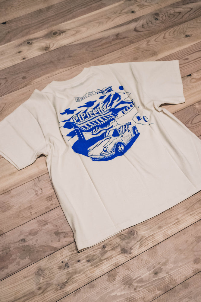 
                  
                    Laden Sie das Bild in den Galerie-Viewer, PORSCHE ART T-SHIRT
                  
                
