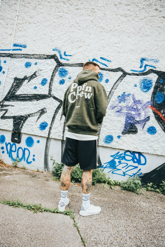 
                  
                    Laden Sie das Bild in den Galerie-Viewer, HOODIE GRÜN
                  
                