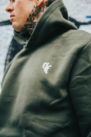 
                  
                    Laden Sie das Bild in den Galerie-Viewer, HOODIE GRÜN
                  
                